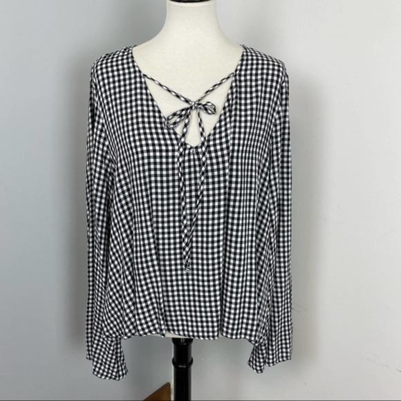 Target Tops - Target Gingham Boho Flare Sleeve Blouse 🌸